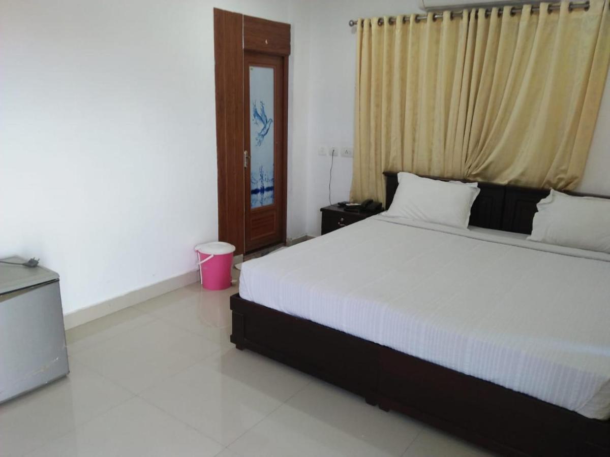 Hotel Mp Residancy Perintalmanna Exterior foto